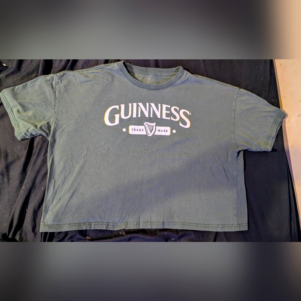 Women's Green Guinness Short Sleeve T-Shirt.